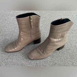 M. Gemi Elegant Croc-Embossed Tan Ankle Boots
